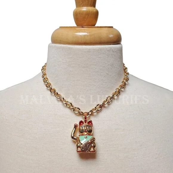 BETSEY JOHNSON PENDANT NECKLACE & EARRINGS SET LUCKING OUT LUCKY CAT - Picture 2 of 9